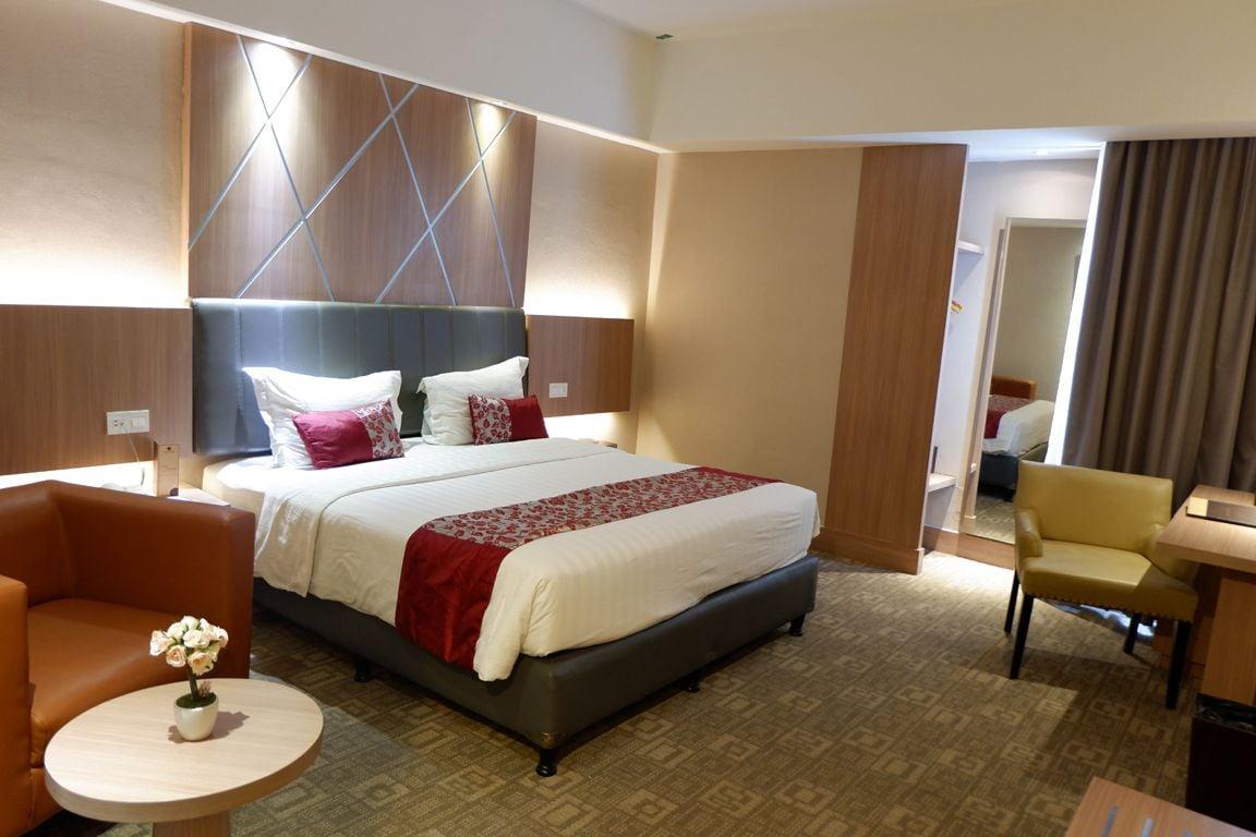 Demelia Hotel มากาซาร์ ภายนอก รูปภาพ