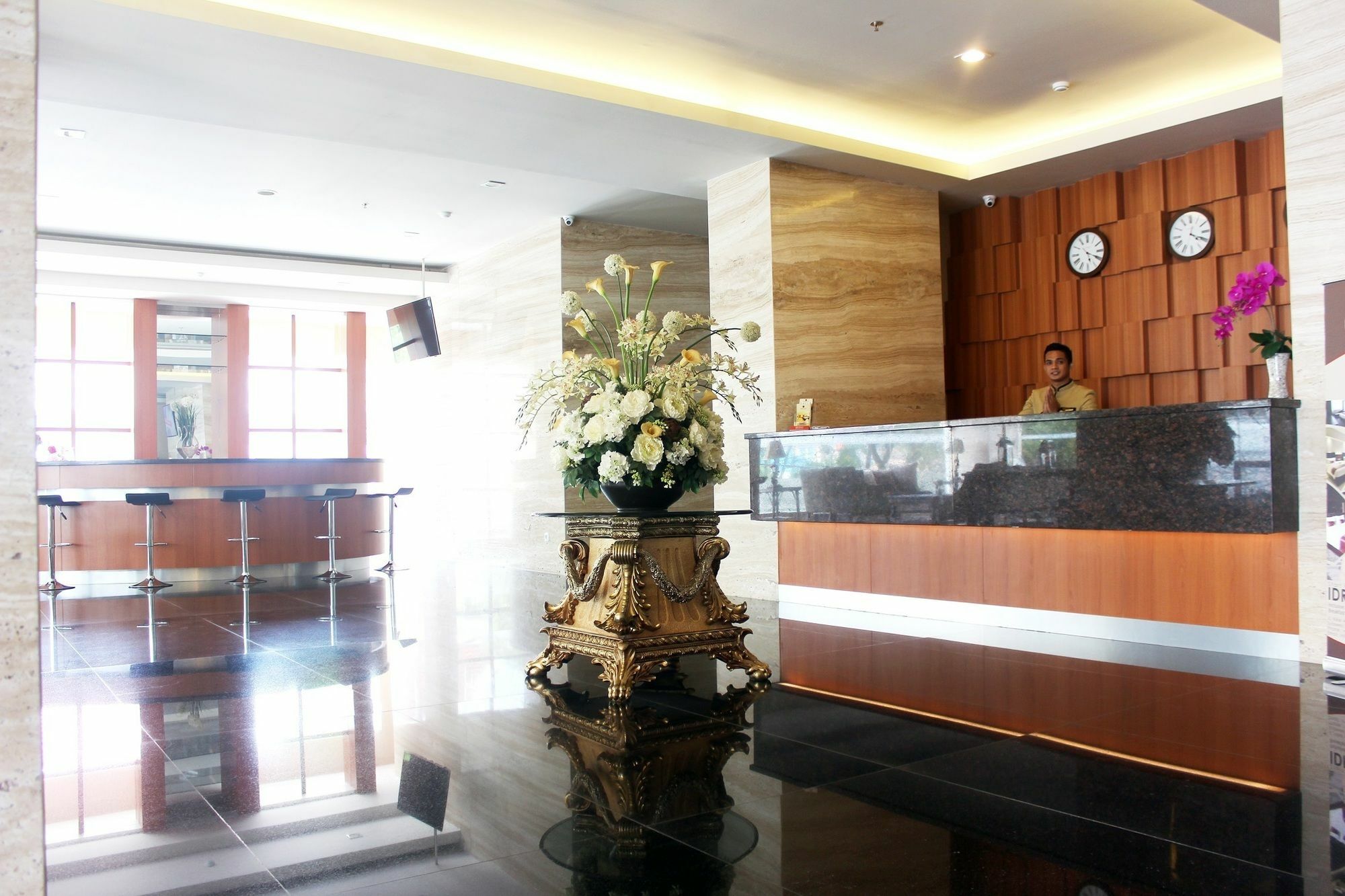 Demelia Hotel มากาซาร์ ภายนอก รูปภาพ
